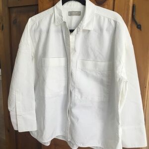 Everlane white boxy Oxford blouse. M